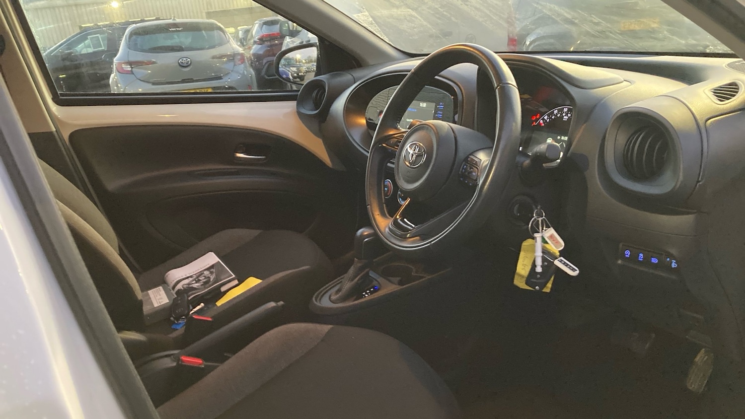 Used Toyota Aygo X 2022 for sale - 77069544: Photo 11