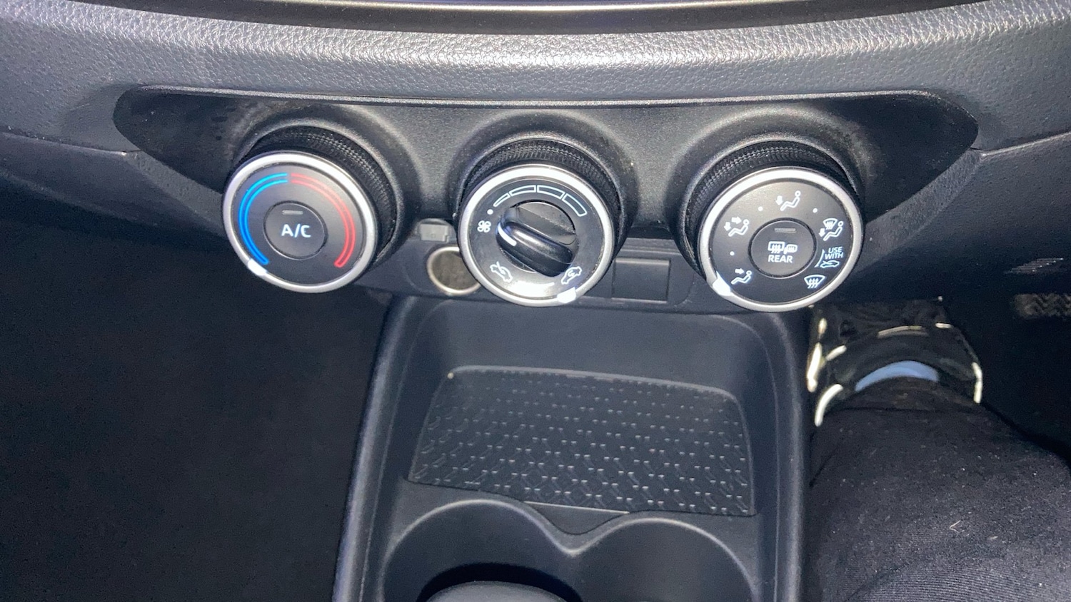 Used Toyota Aygo X 2022 for sale - 77069544: Photo 39