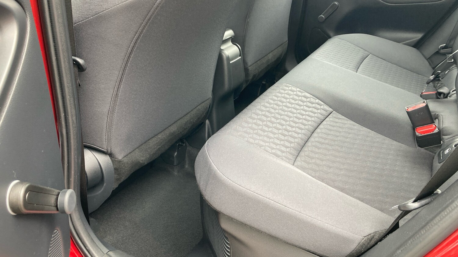 Used Toyota Yaris 2021 for sale - 77639110: Photo 13