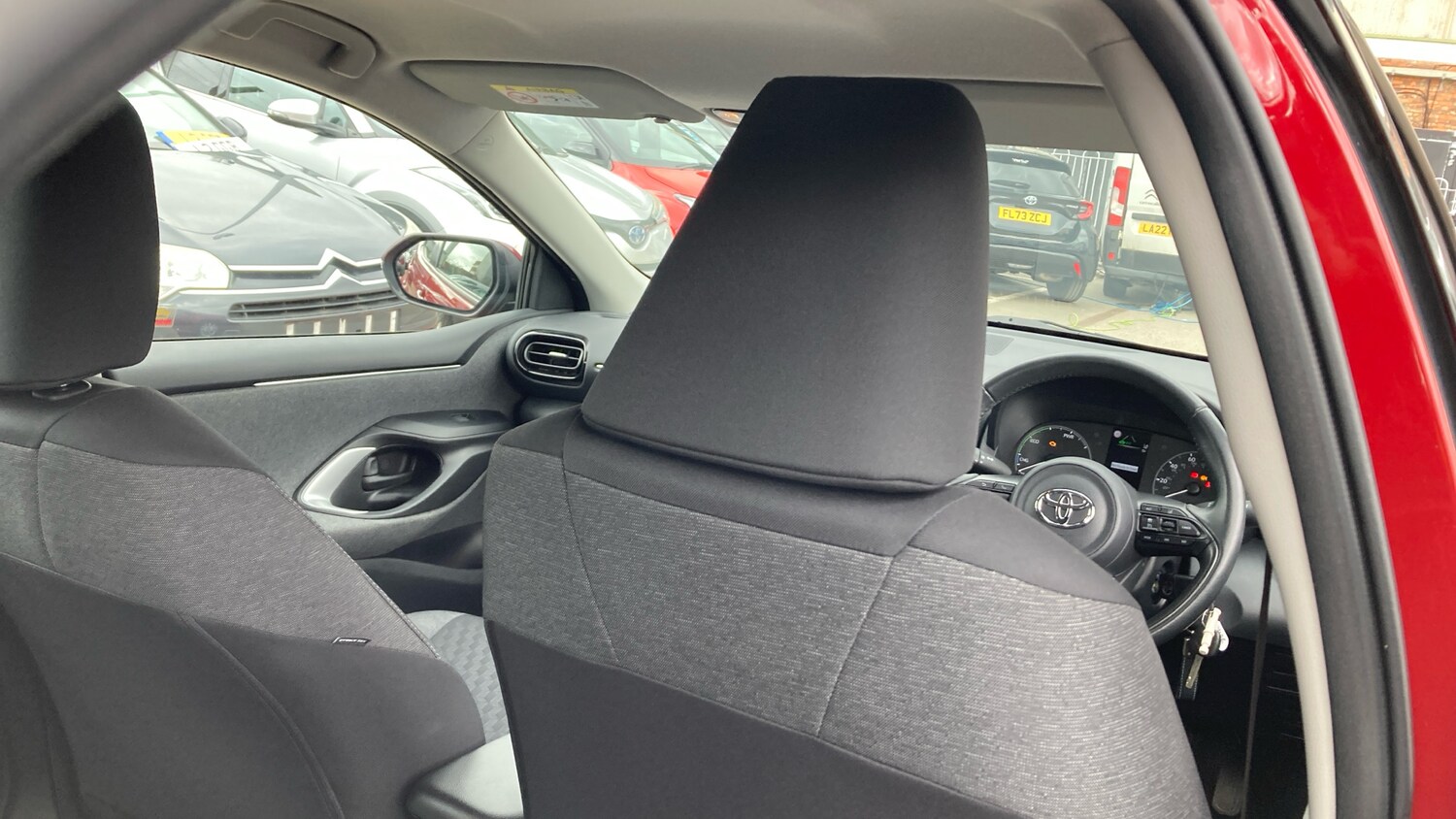 Used Toyota Yaris 2021 for sale - 77639110: Photo 20