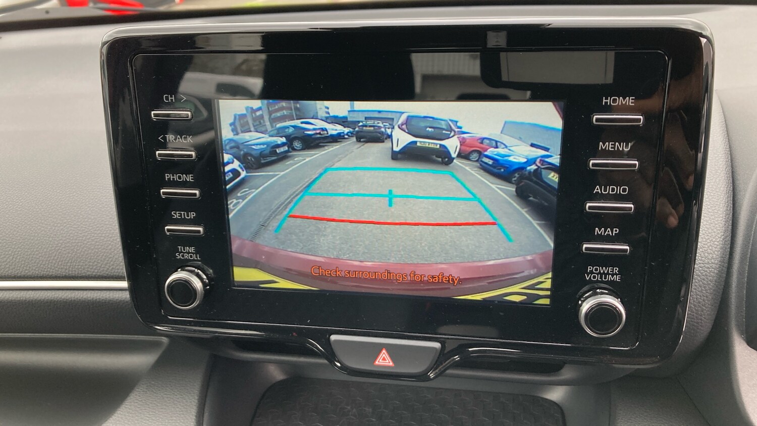 Used Toyota Yaris 2021 for sale - 77639110: Photo 25