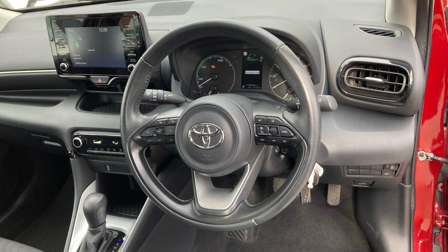 Used Toyota Yaris 2021 for sale - 77639110: Photo 6