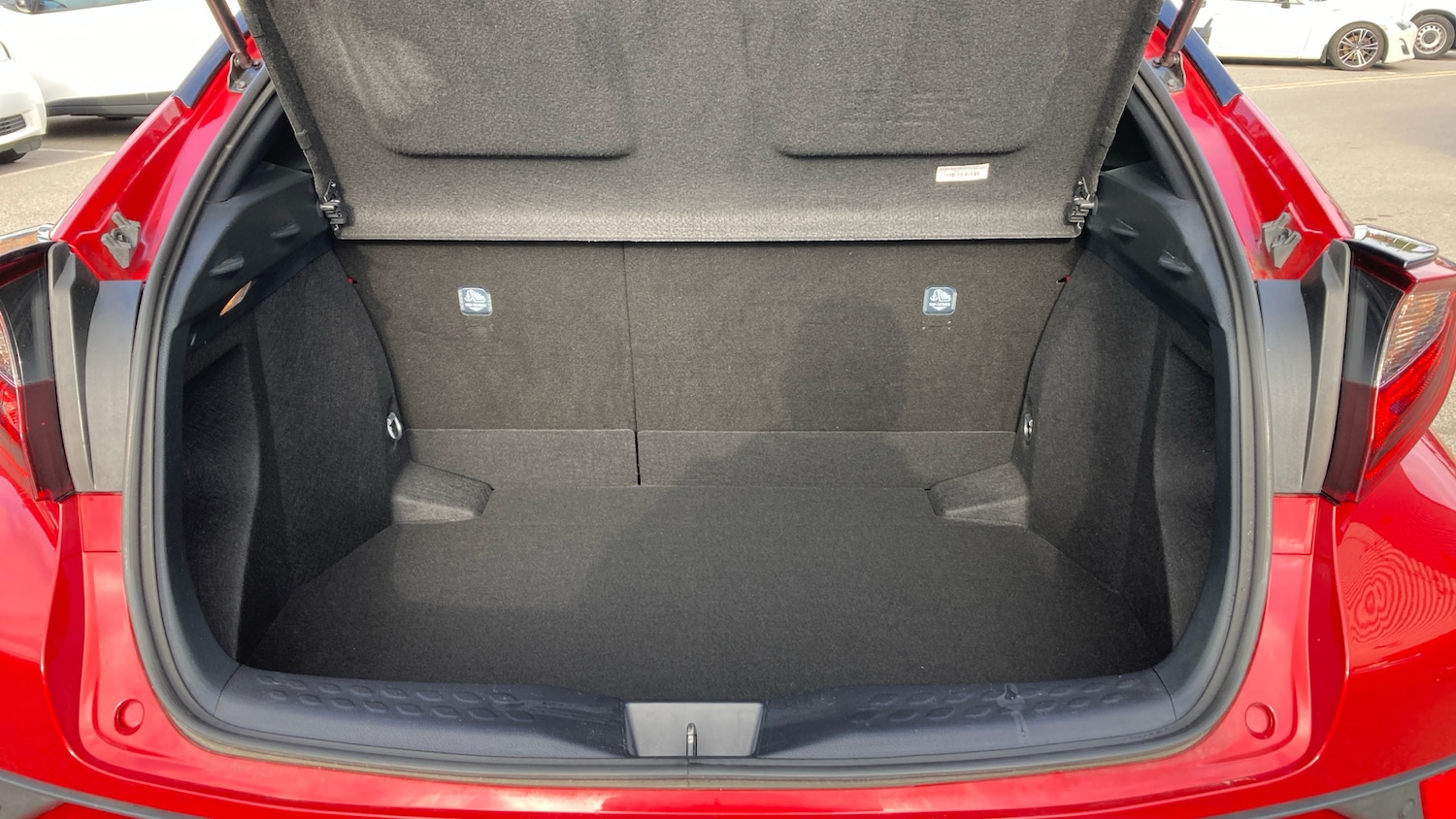 Used Toyota C-HR 2022 for sale - 76449518: Photo 14