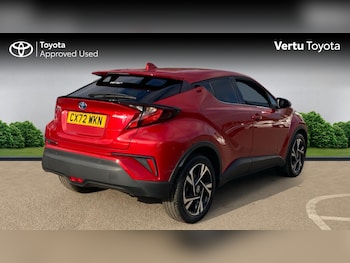 Used Toyota C-HR 2022 for sale - 76449518: Photo