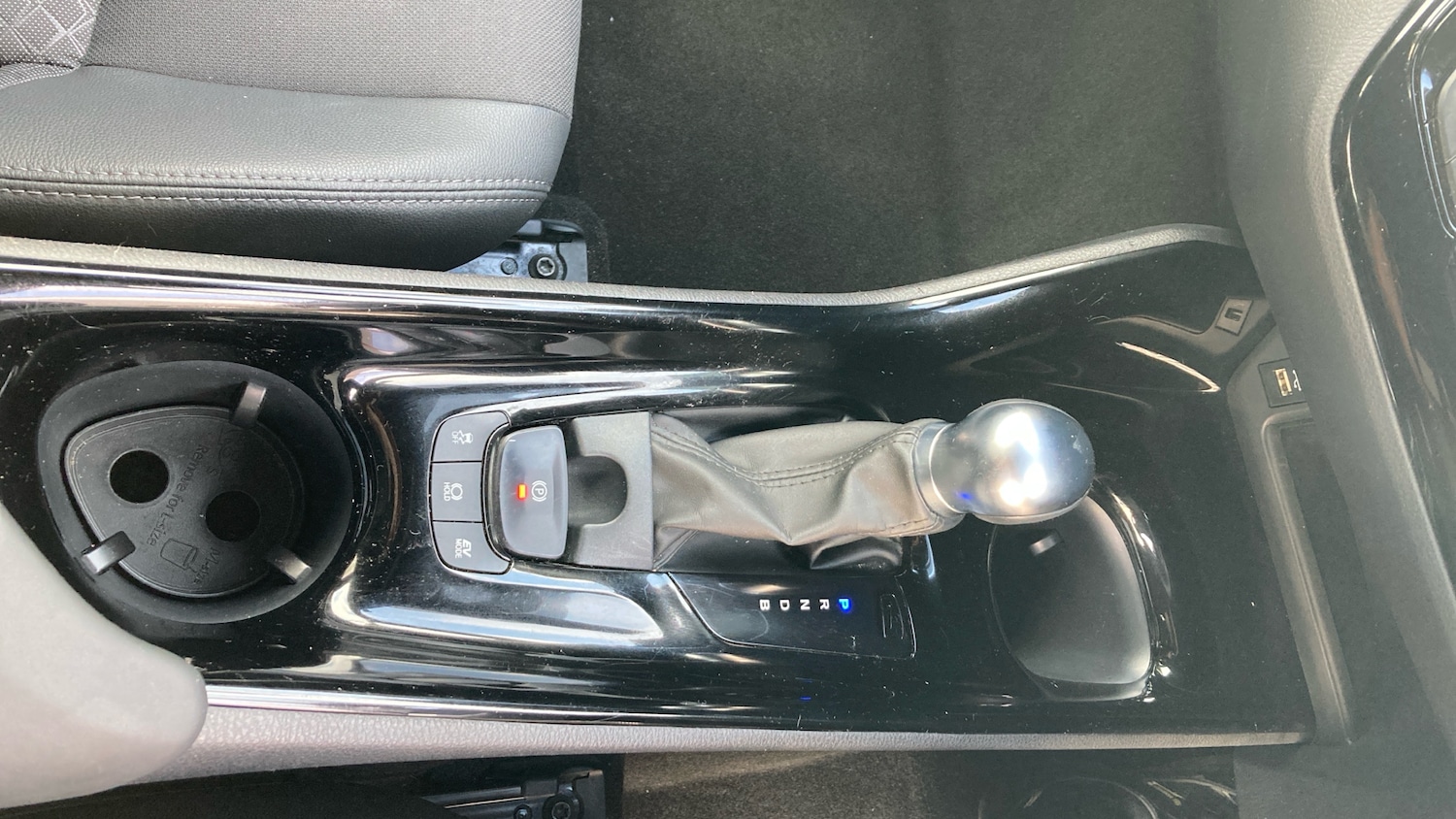 Used Toyota C-HR 2022 for sale - 76449518: Photo 32