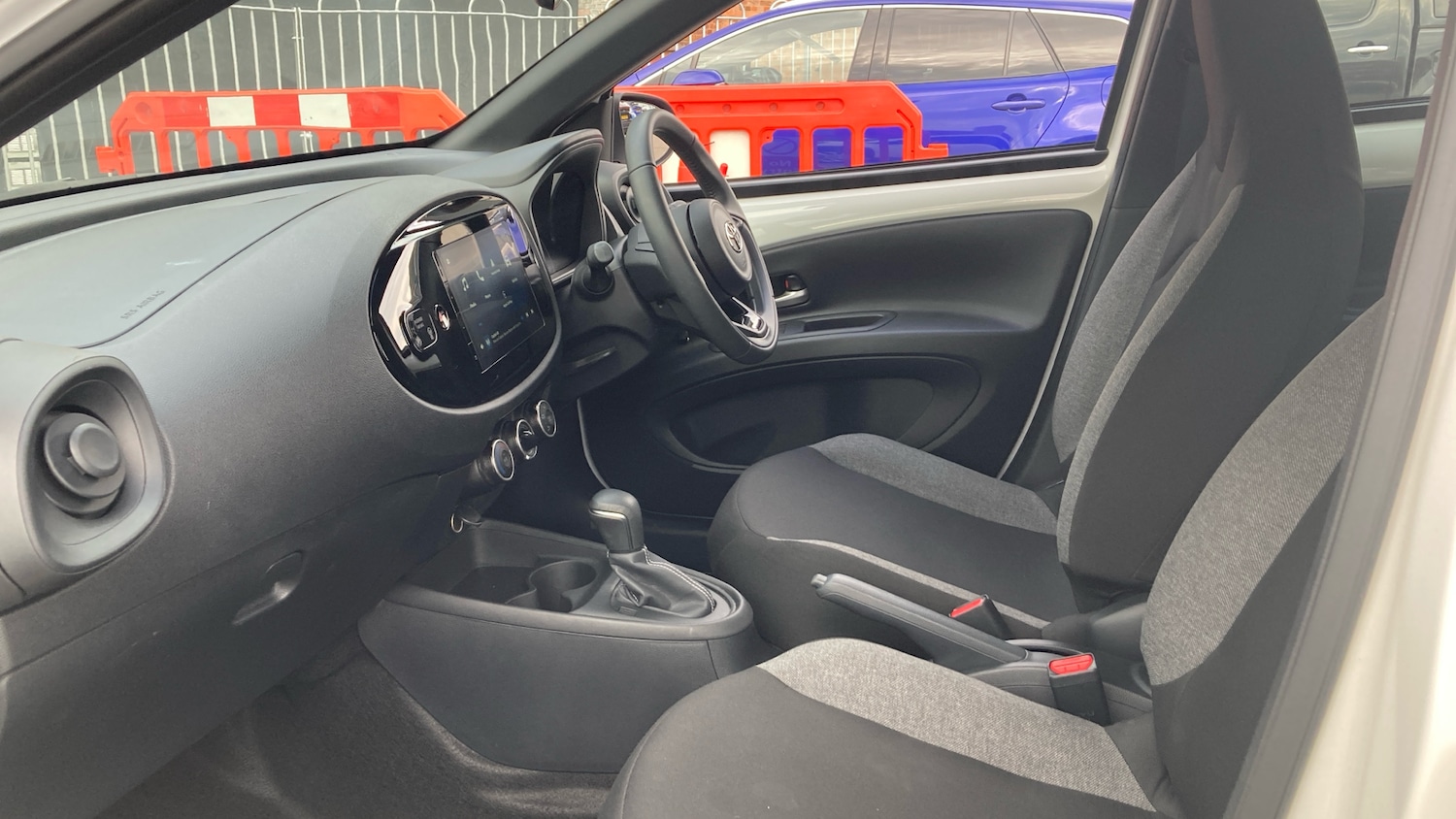 Used Toyota Aygo X 2024 for sale - 76126230: Photo 10