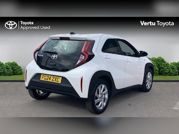 Used Toyota Aygo X 2024 for sale - 76126230: Photo 2