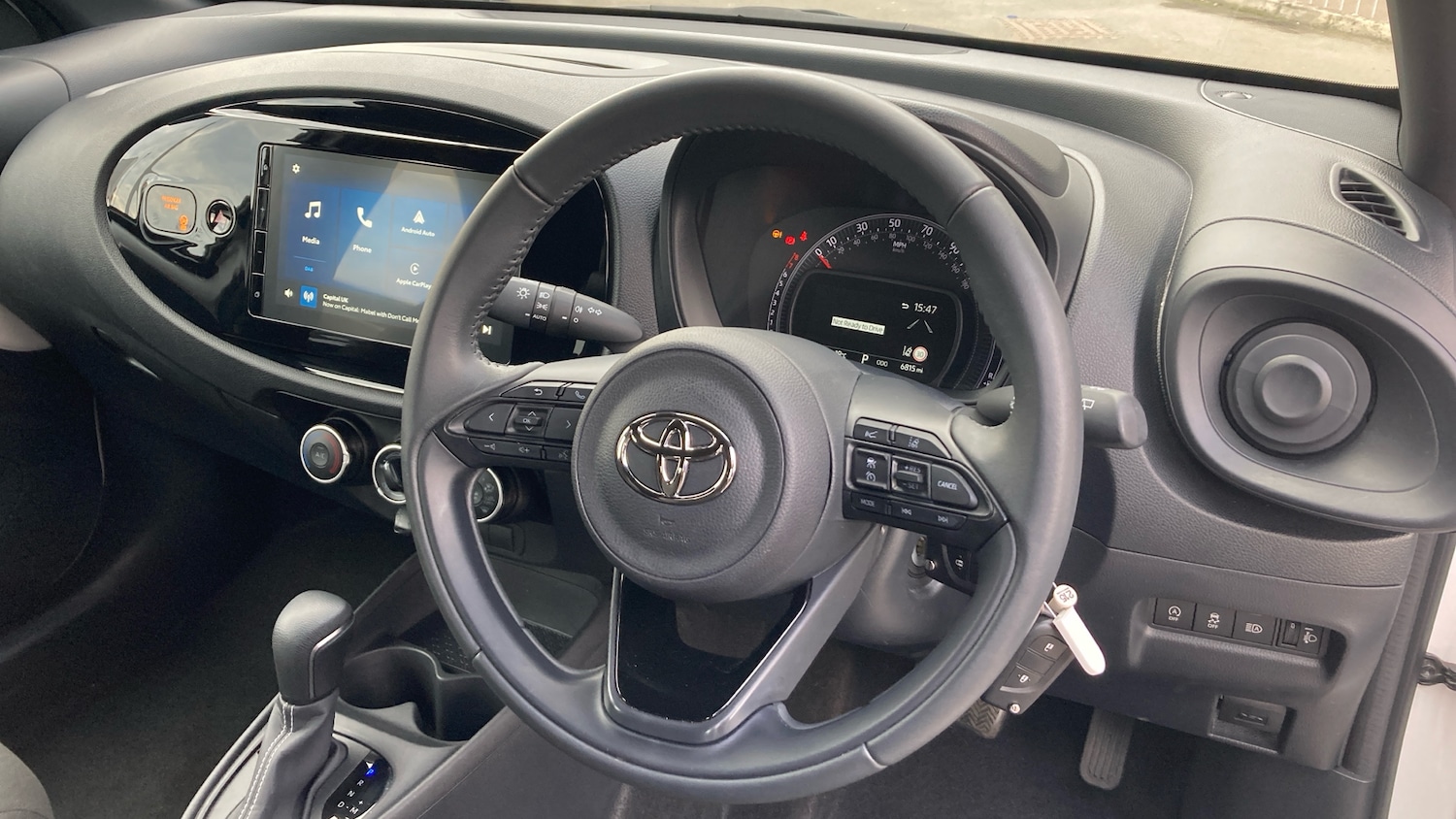 Used Toyota Aygo X 2024 for sale - 76126230: Photo 6