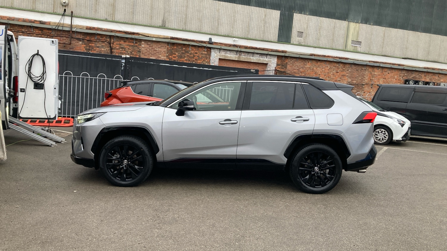 Used Toyota RAV4 2022 for sale - 77159098: Photo 17