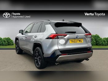 2022 (22) - 2.5 VVT-i Hybrid Dynamic 5dr CVT Hybrid Estate