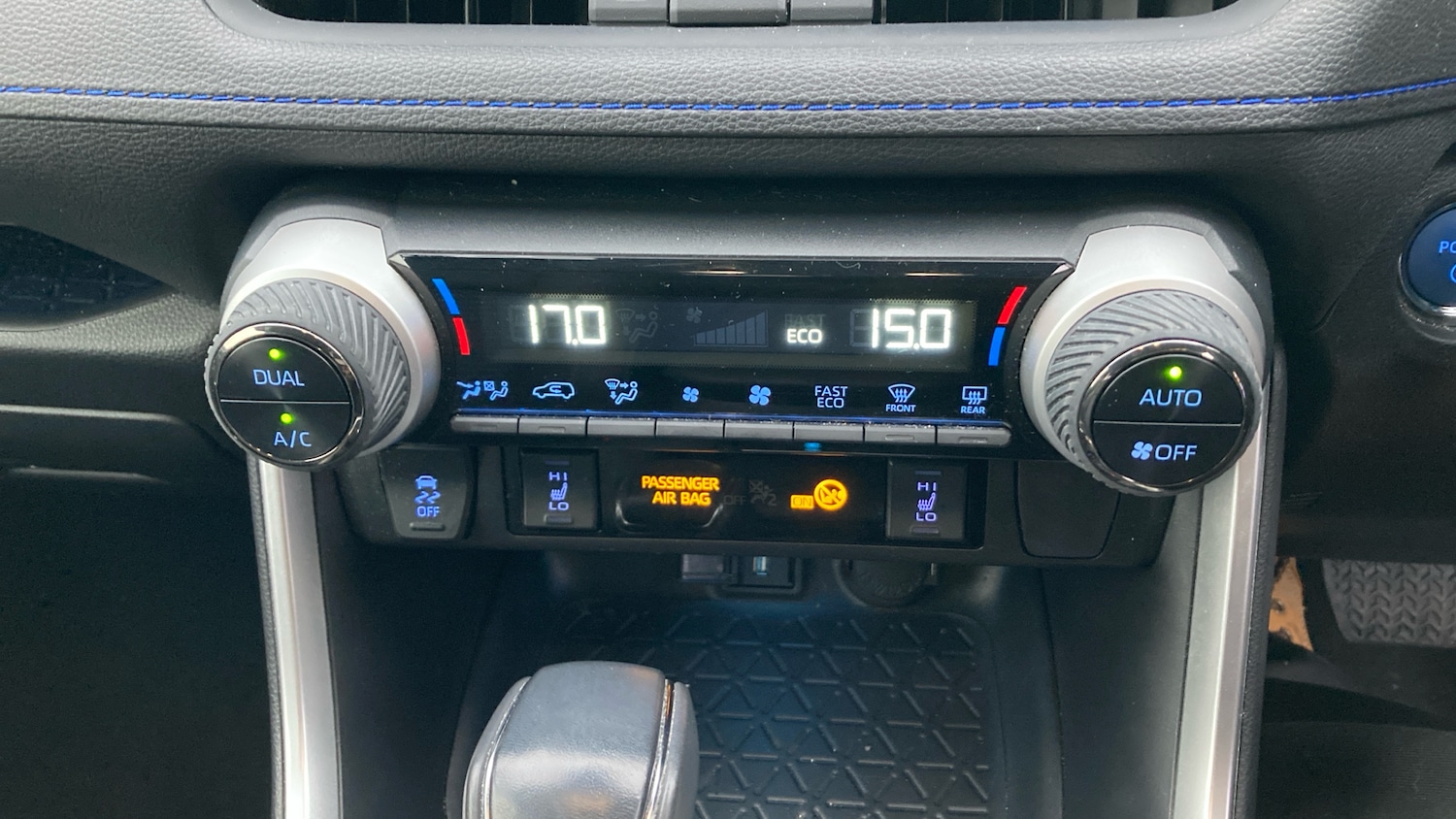 Used Toyota RAV4 2022 for sale - 77159098: Photo 37