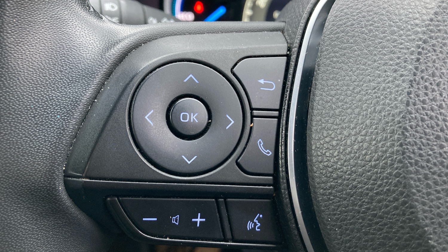 Used Toyota RAV4 2022 for sale - 77159098: Photo 40