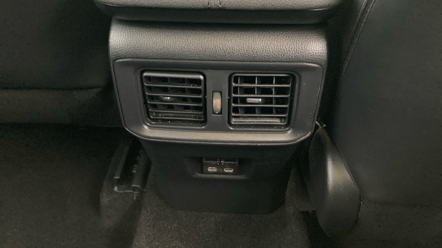 Used Toyota RAV4 2022 for sale - 77159098: Photo 42