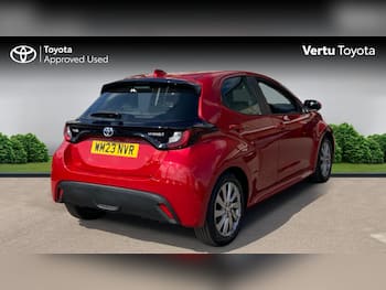Used Toyota Yaris 2023 for sale - 79596740: Photo