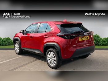 Used Toyota Yaris Cross 2023 for sale - 79332949: Photo