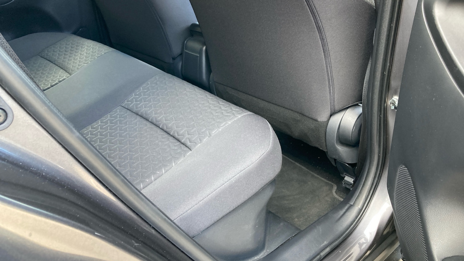 Used Toyota Yaris Cross 2022 for sale - 78081616: Photo 12