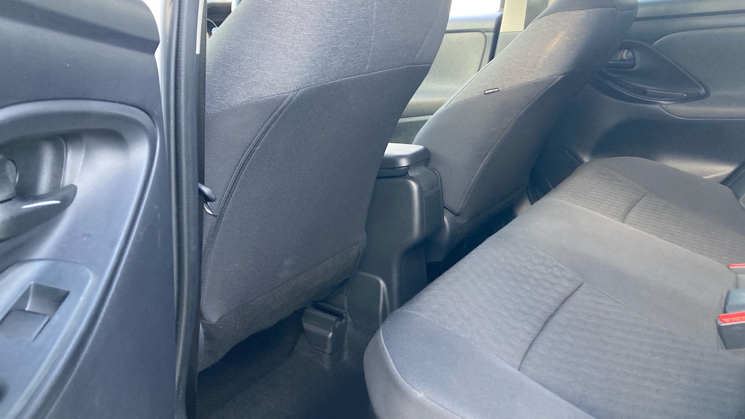 Used Toyota Yaris 2021 for sale - 77154305: Photo 13