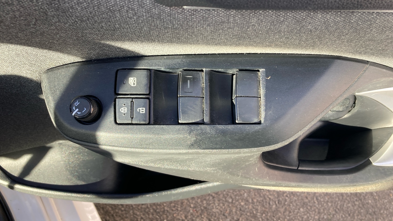 Used Toyota Yaris 2021 for sale - 77154305: Photo 36