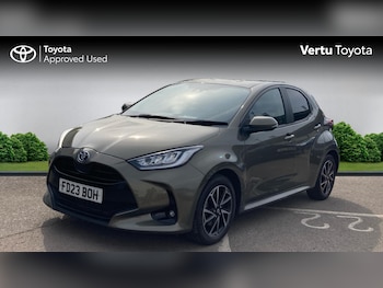 Used Toyota Yaris 2023 for sale - 78896182: Photo