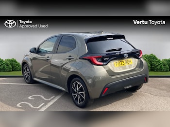 Used Toyota Yaris 2023 for sale - 78896182: Photo