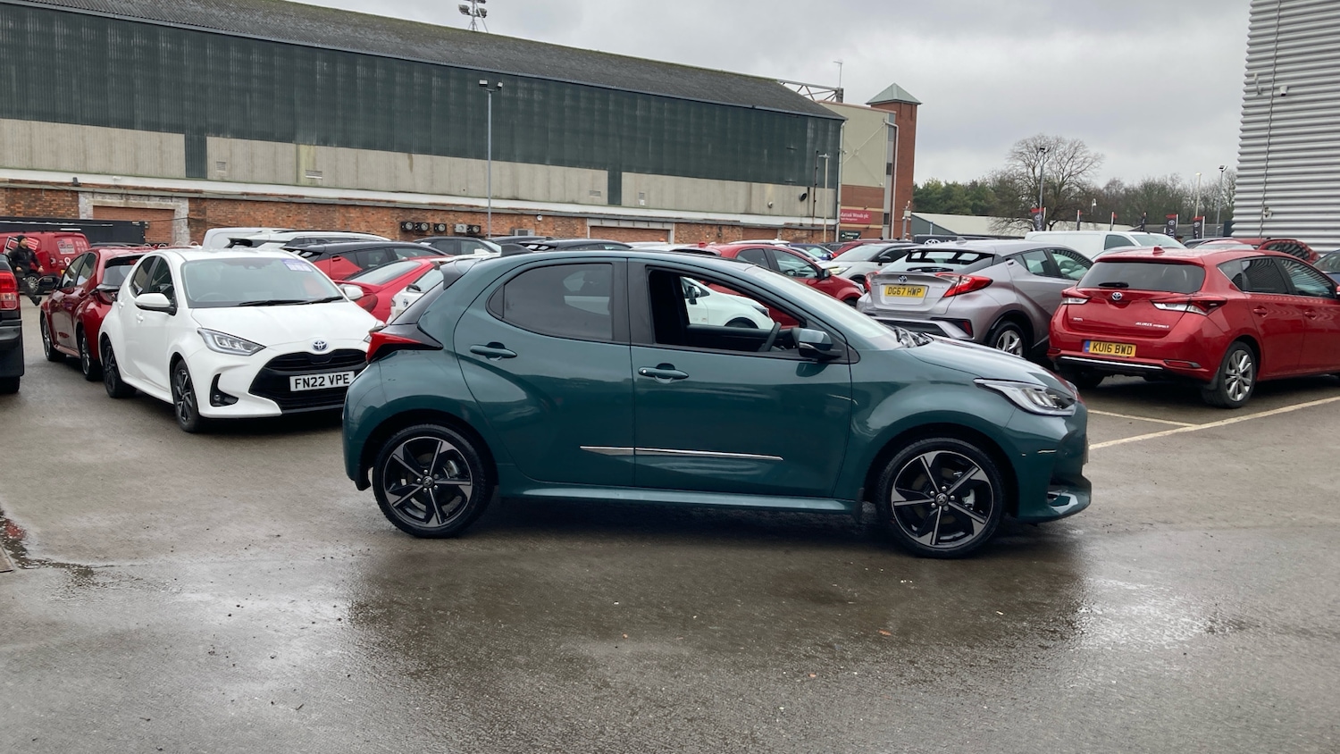 Used Toyota Yaris 2025 for sale - 77996903: Photo 16