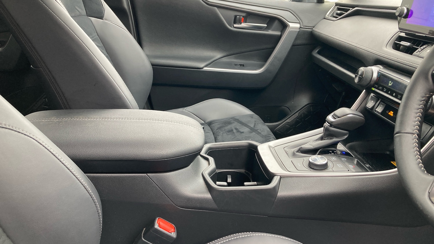 Used Toyota RAV4 2025 for sale - 78092607: Photo 27