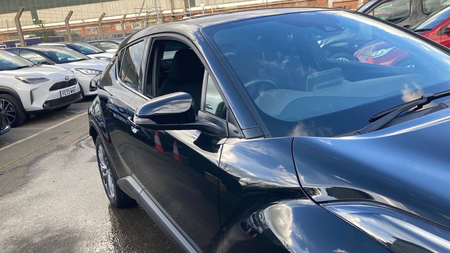 Used Toyota C-HR 2022 for sale - 76412380: Photo 26