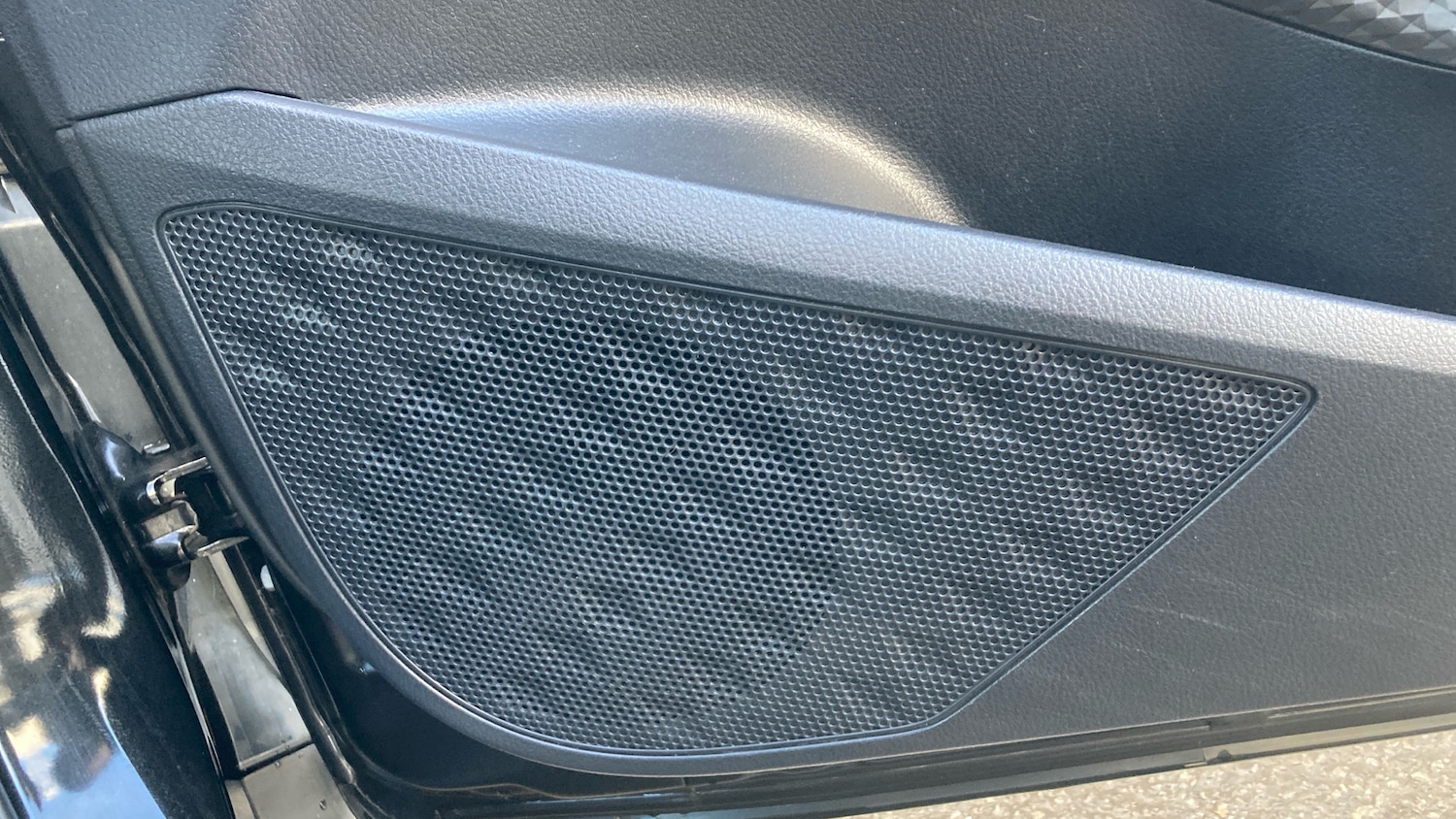 Used Toyota C-HR 2022 for sale - 76412380: Photo 28