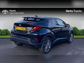Used Toyota C-HR 2022 for sale - 76412380: Photo