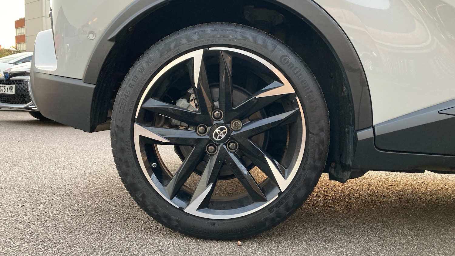 Used Toyota C-HR 2023 for sale - 76415696: Photo 18