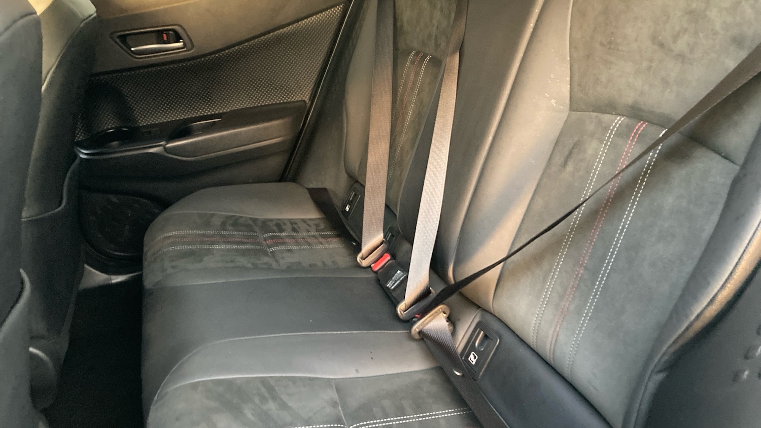 Used Toyota C-HR 2023 for sale - 76415696: Photo 21