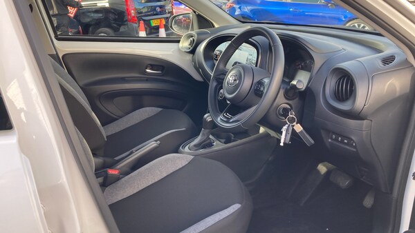 Used Toyota Aygo X 2023 for sale - 76101287: Photo 11