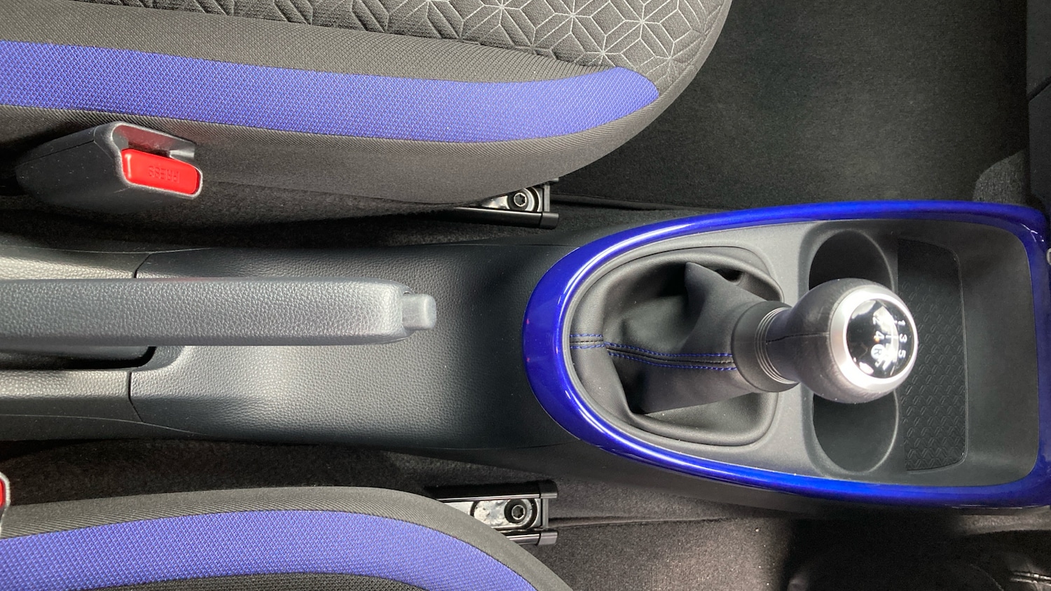 Used Toyota Aygo X 2023 for sale - 77883733: Photo 37