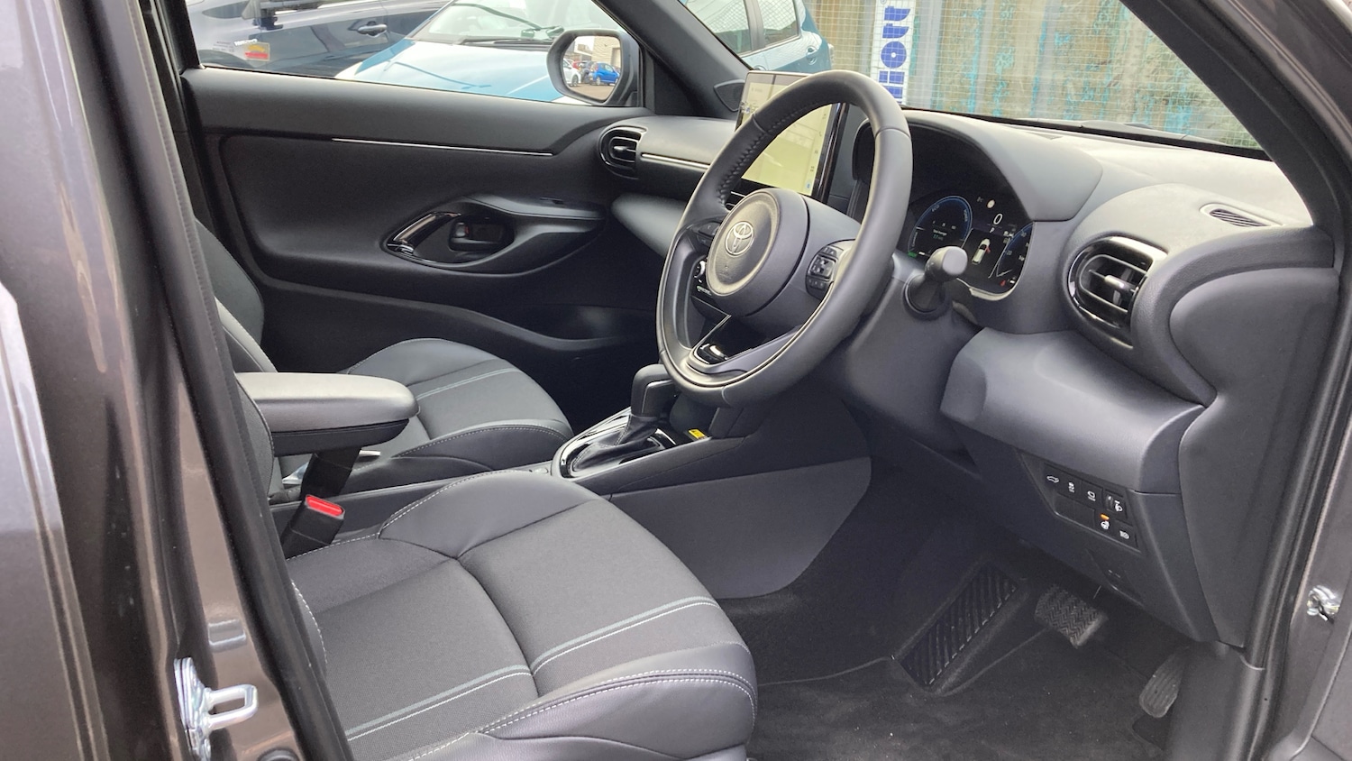 Used Toyota Yaris Cross 2025 for sale - 77453007: Photo 11