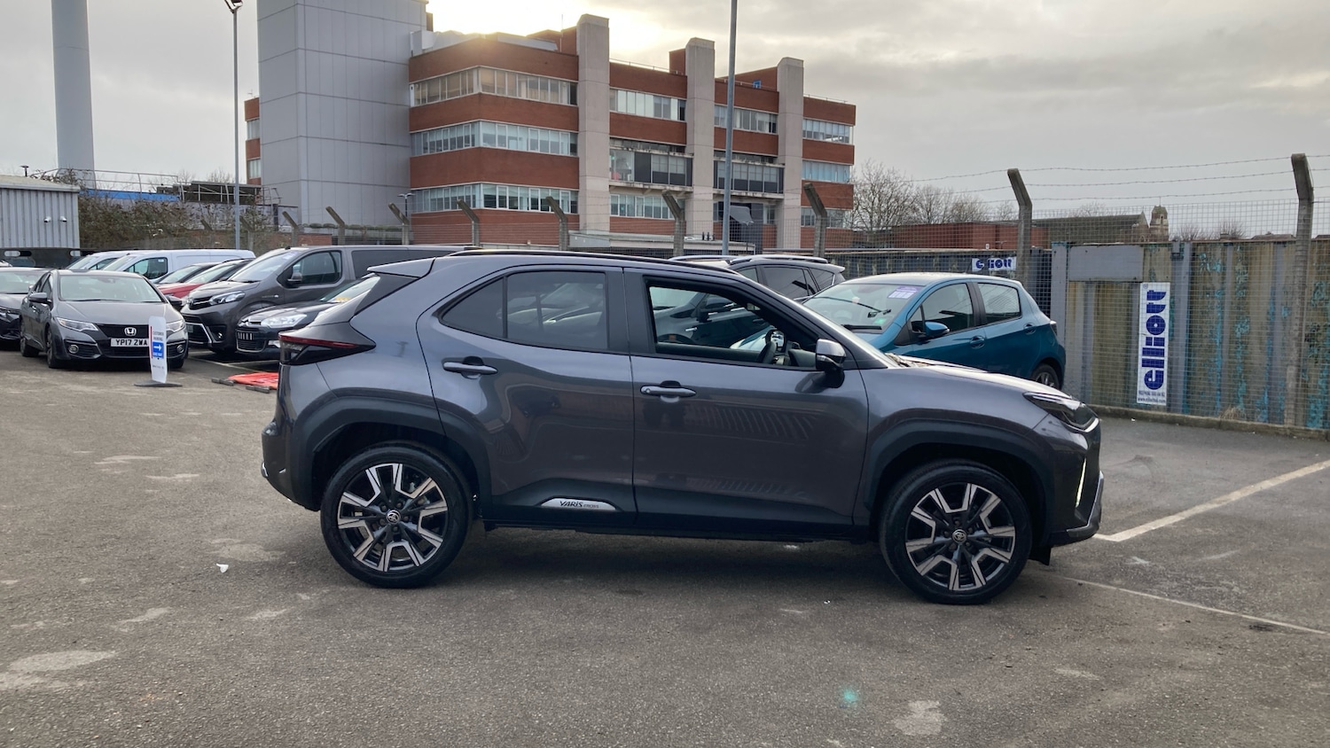 Used Toyota Yaris Cross 2025 for sale - 77453007: Photo 16