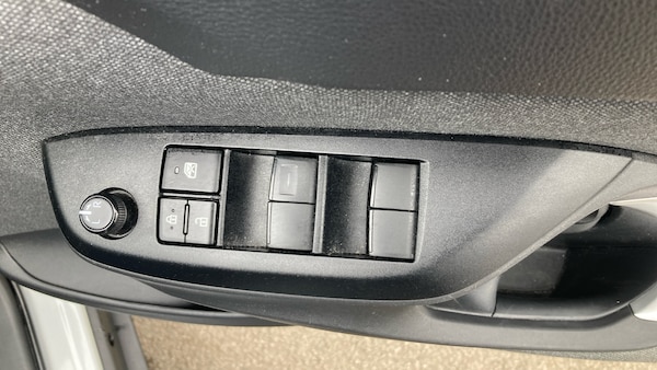Used Toyota Yaris Cross 2021 for sale - 76257559: Photo 30