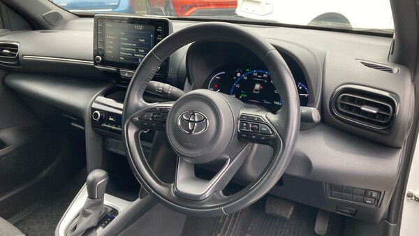 Used Toyota Yaris Cross 2021 for sale - 76257559: Photo 6