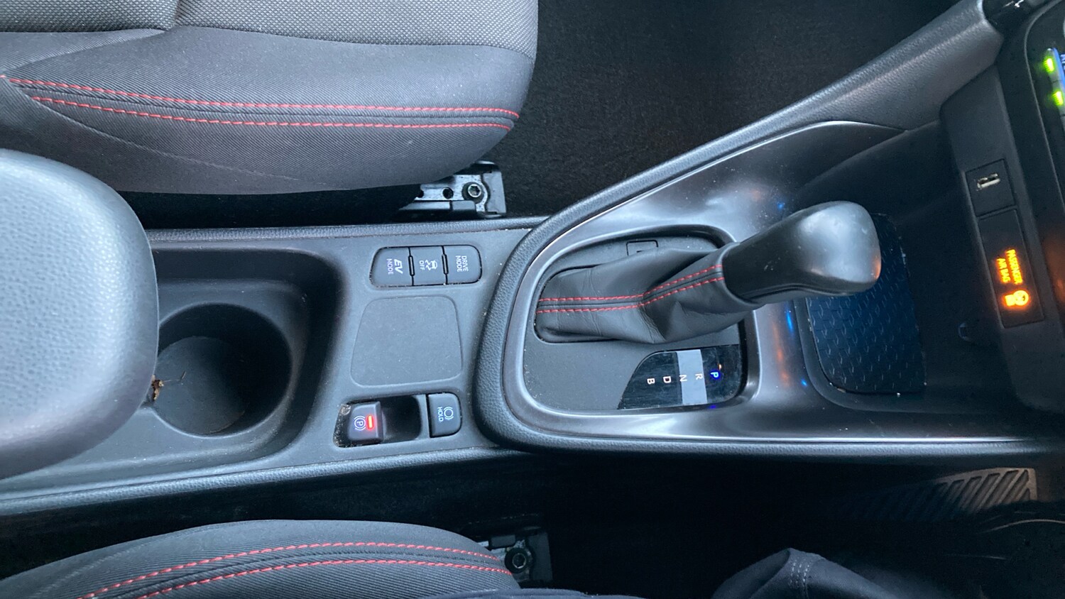 Used Toyota Yaris 2023 for sale - 76381880: Photo 35