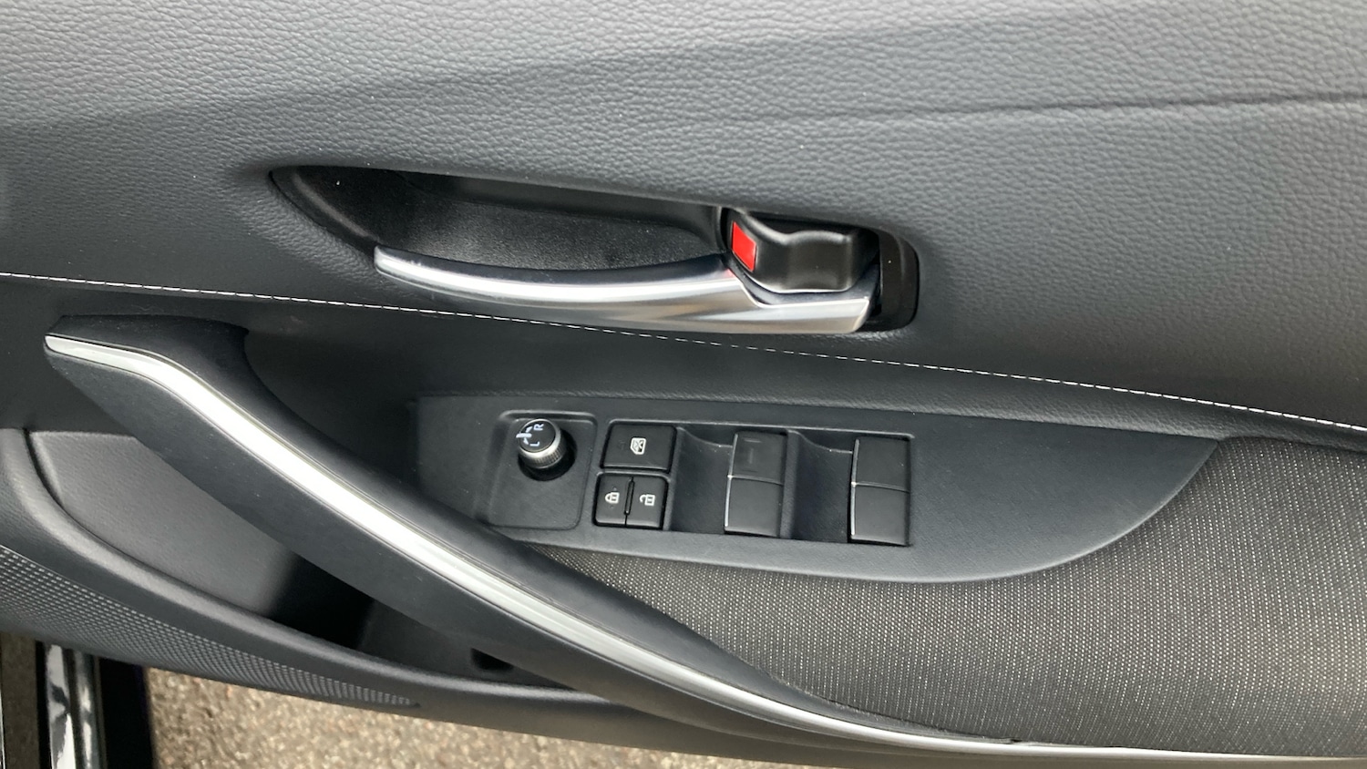 Used Toyota Corolla 2024 for sale - 77640477: Photo 33