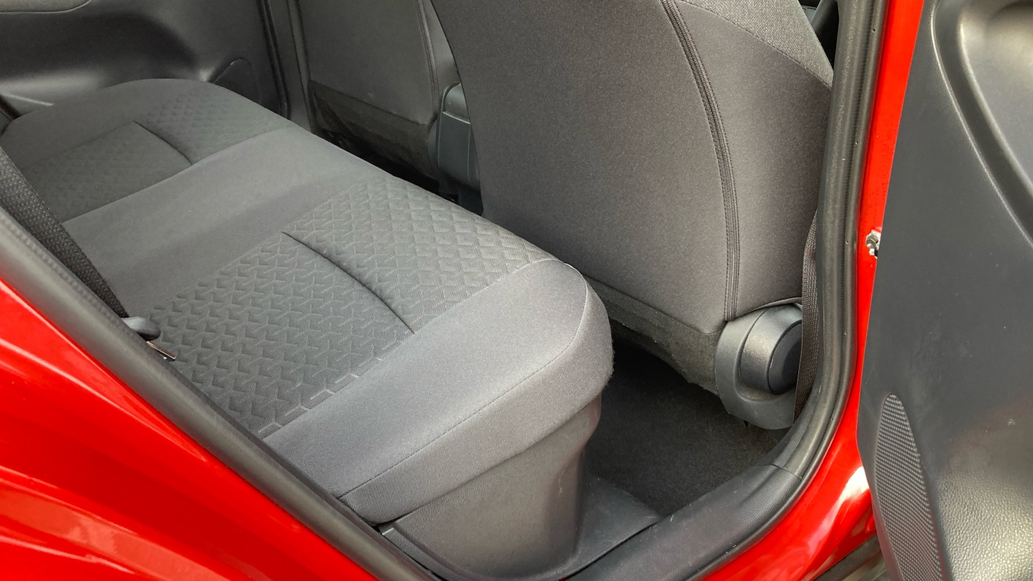 Used Toyota Yaris Cross 2021 for sale - 76612520: Photo 12