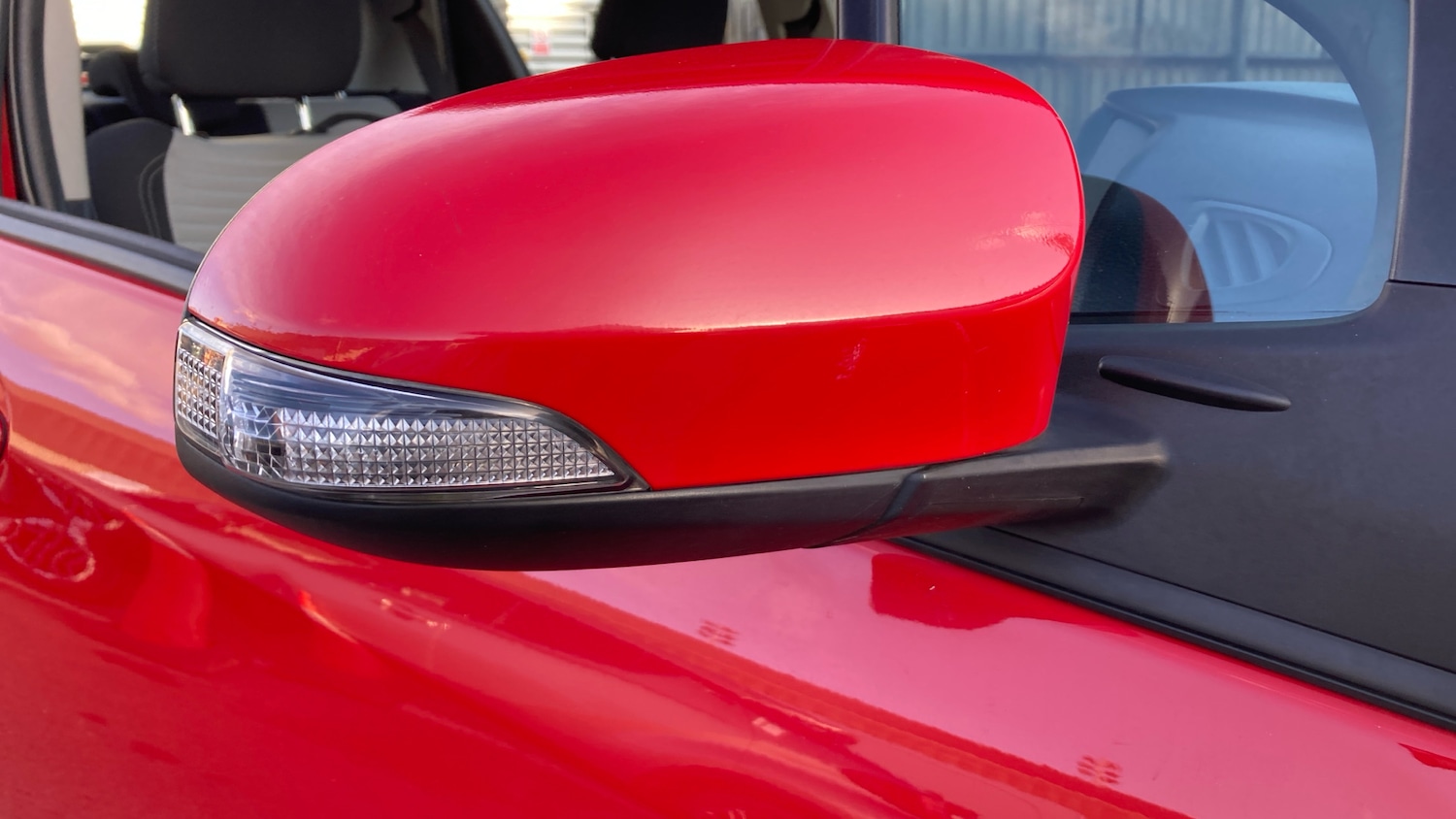 Used Toyota Yaris 2019 for sale - 77930518: Photo 30