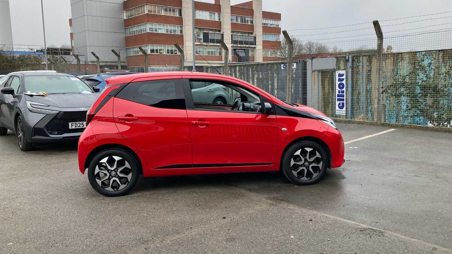 Used Toyota AYGO 2019 for sale - 77544576: Photo 16