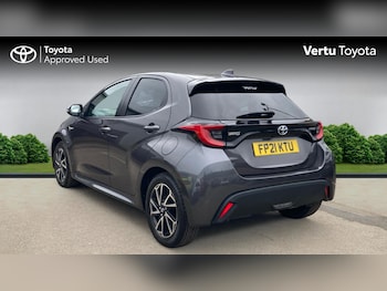 Used Toyota Yaris 2021 for sale - 78352397: Photo