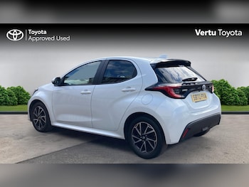 Used Toyota Yaris 2023 for sale - 78655980: Photo