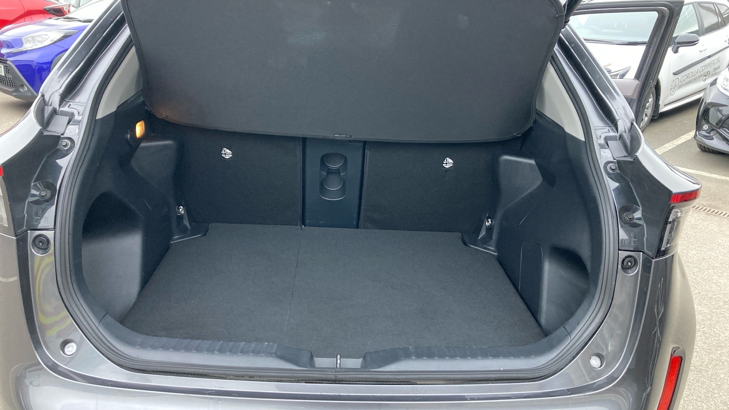 Used Toyota Yaris Cross 2023 for sale - 76682228: Photo 14