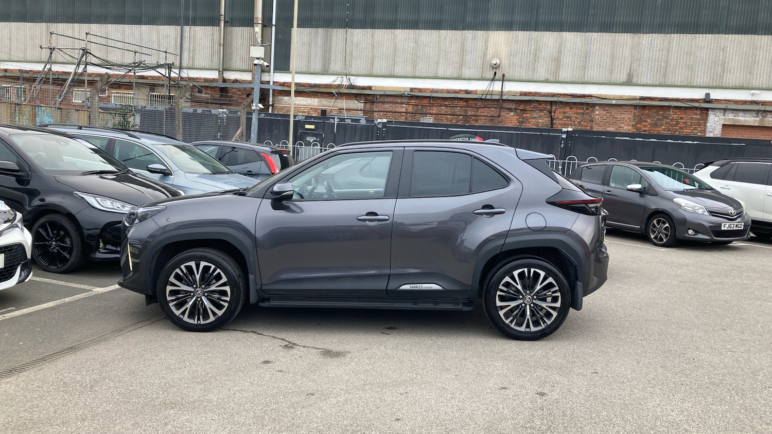 Used Toyota Yaris Cross 2023 for sale - 76682228: Photo 17