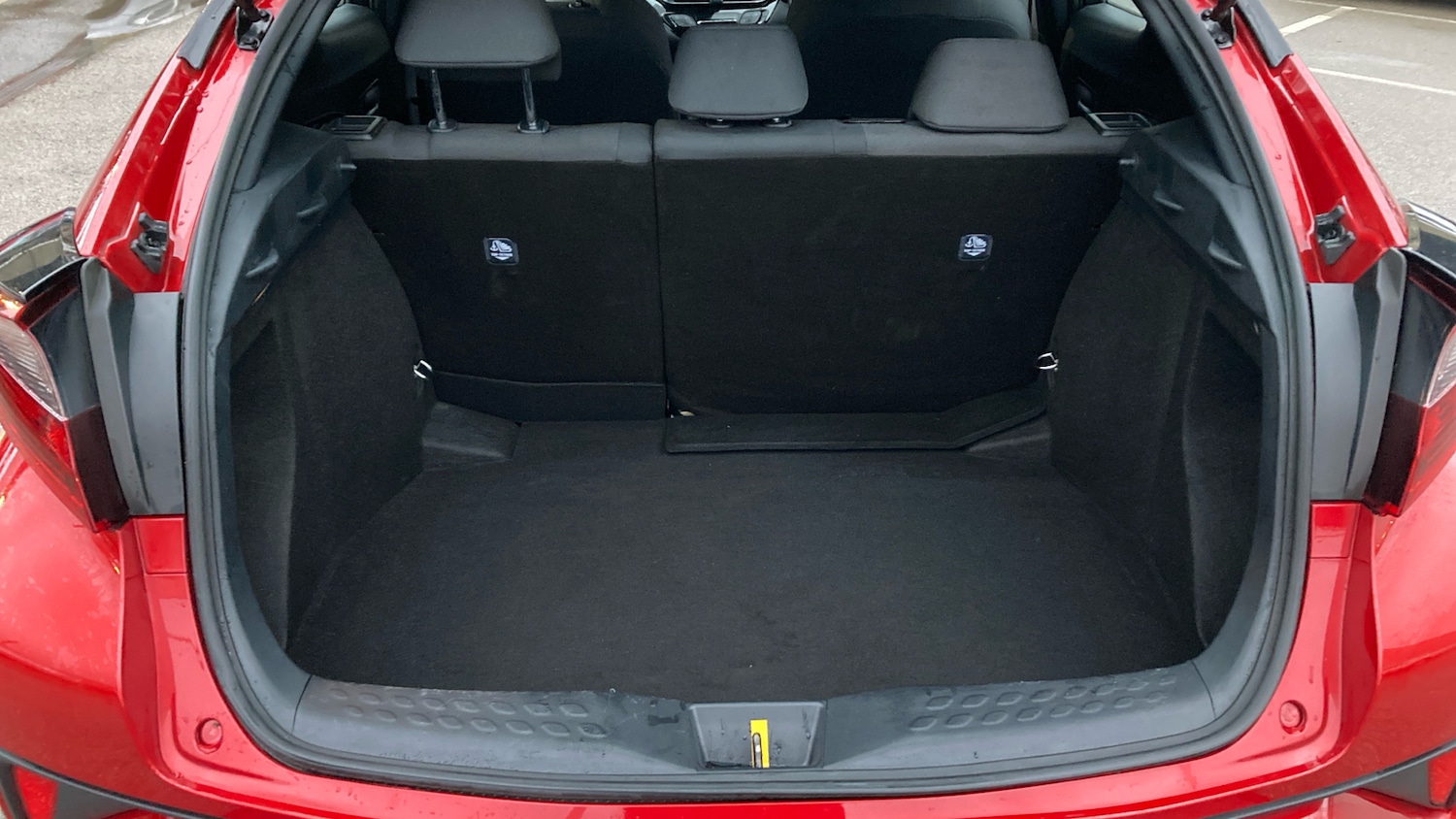 Used Toyota C-HR 2022 for sale - 77340280: Photo 14