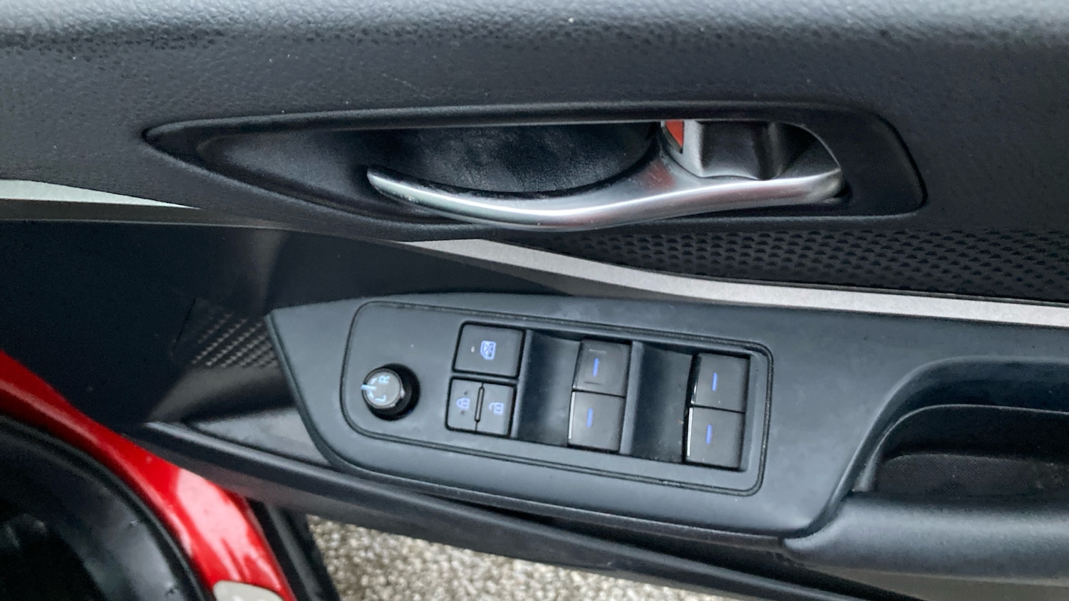 Used Toyota C-HR 2022 for sale - 77340280: Photo 33