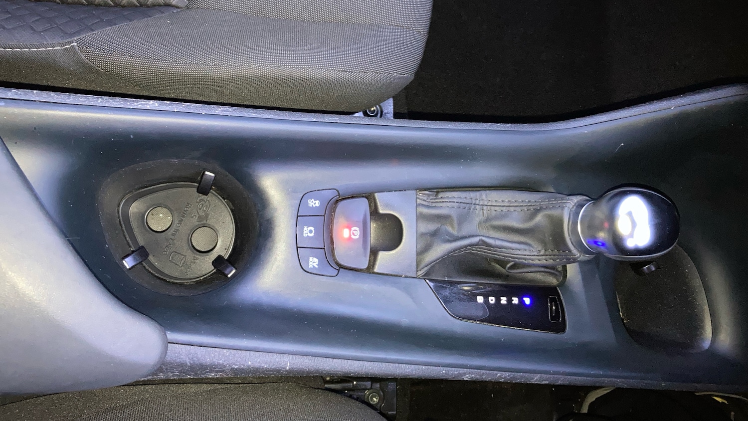 Used Toyota C-HR 2022 for sale - 77340280: Photo 39