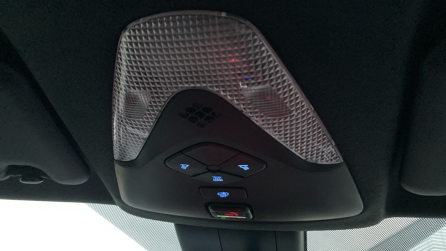 Used Toyota C-HR 2022 for sale - 77340280: Photo 40